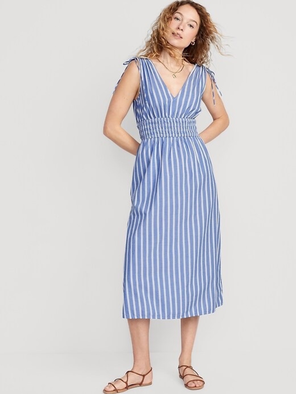 NWT Old Navy Fit & Flare Sleeveless Tie-Shoulder Smocked Maxi Dress Blue M